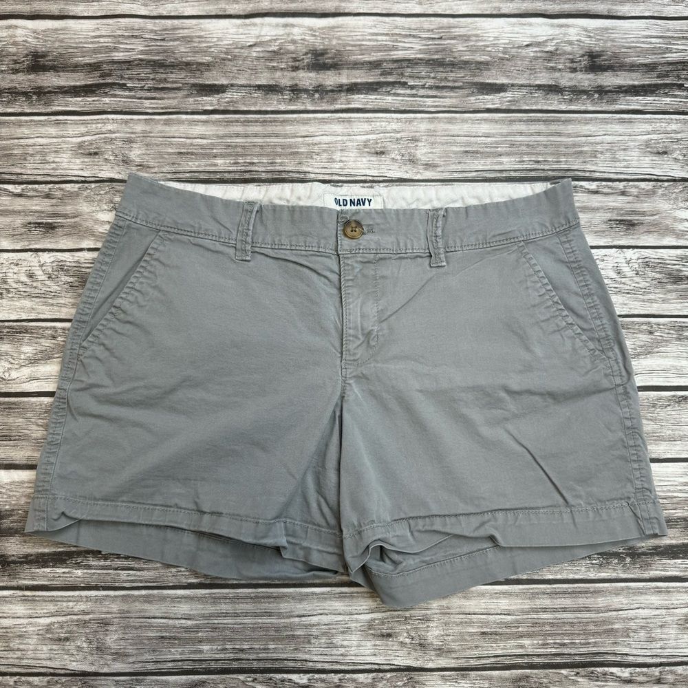 Old Navy Women's Mid Rise Chino Shorts Gray Size 4 4.5" Inseam Stretch - Picture 1 of 10
